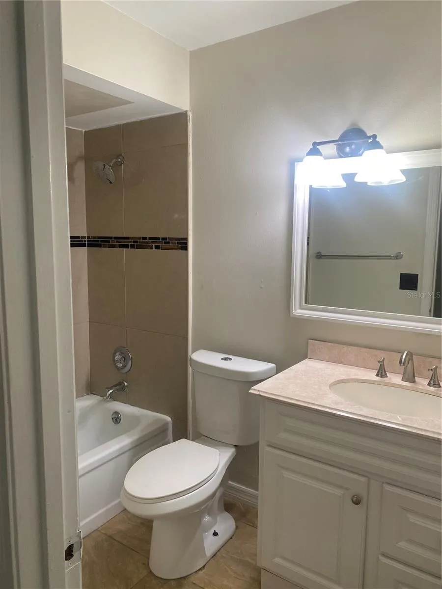 1608 LONG LANE Apopka, FL 32703