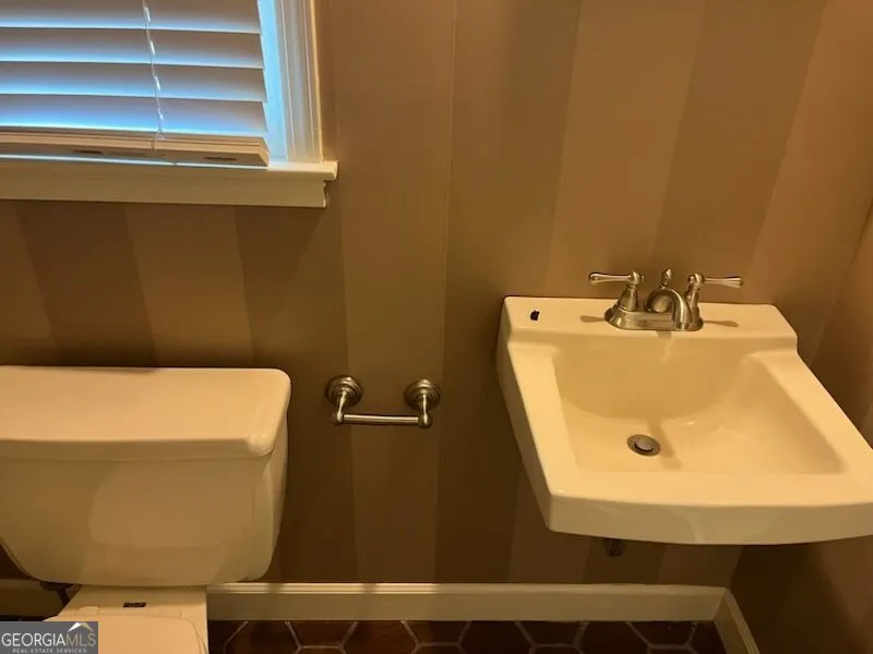 1222 Trahlyta TER Morrow, GA 30260