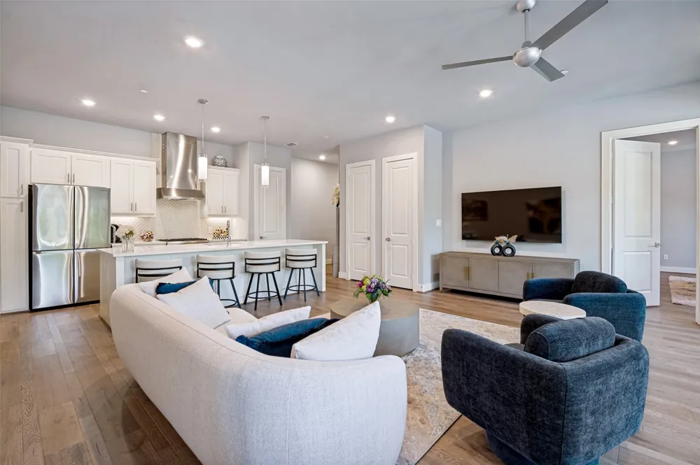 15875 Spectrum Drive #1101 Addison, TX 75001