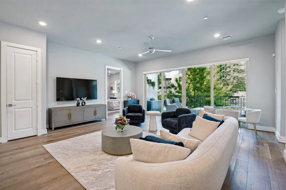 15875 Spectrum Drive #1101 Addison, TX 75001