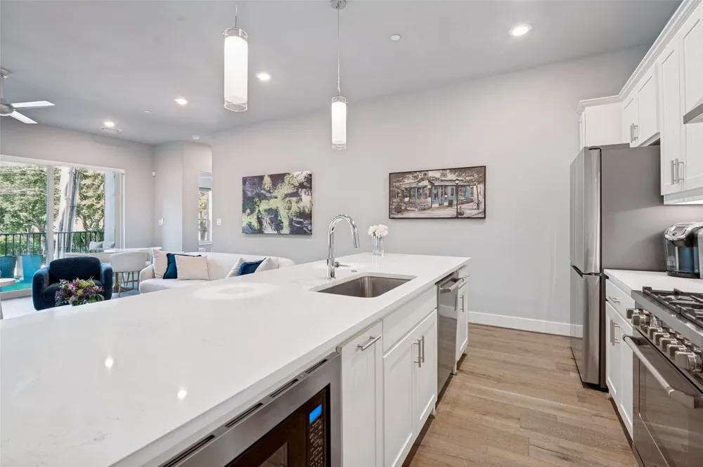 15875 Spectrum Drive #1101 Addison, TX 75001