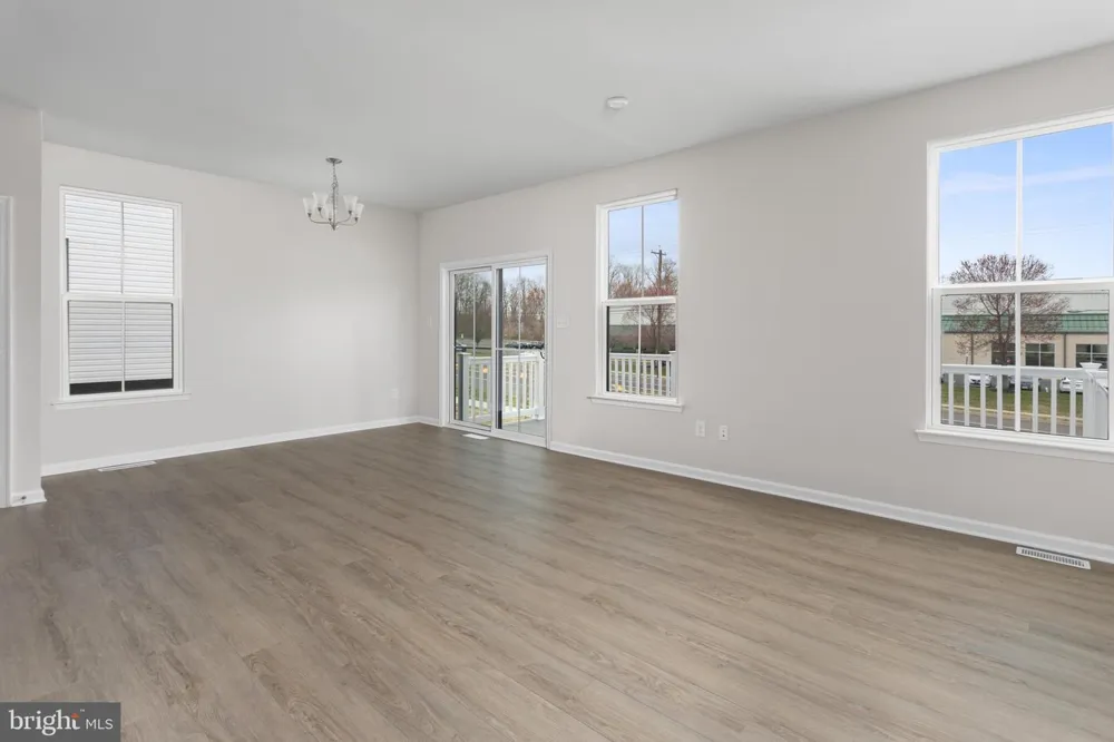 46 ROSEMARY WAY Mount Laurel, NJ 08054