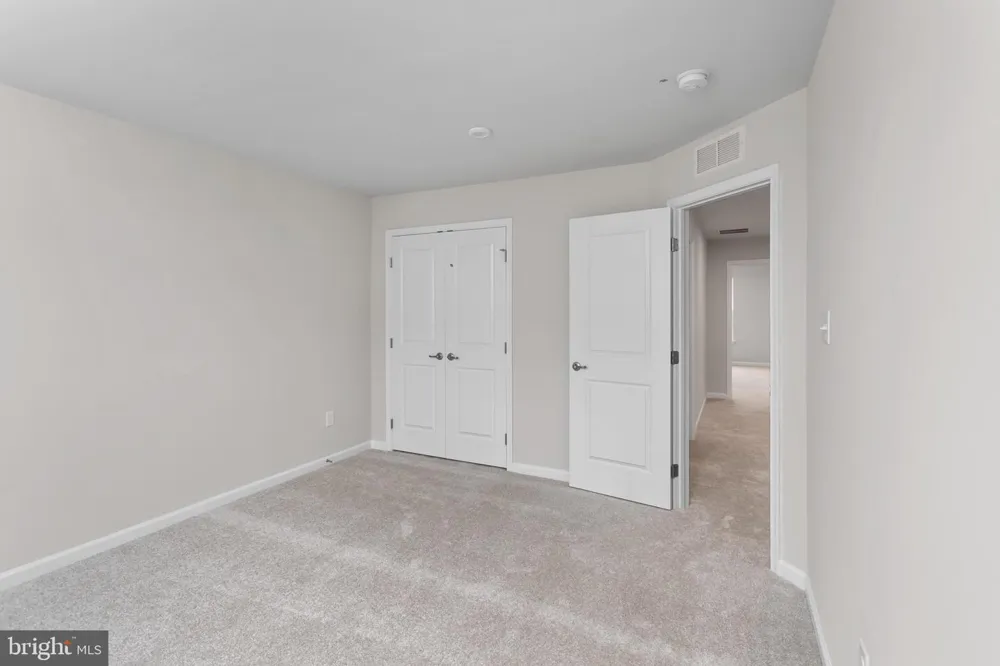 46 ROSEMARY WAY Mount Laurel, NJ 08054