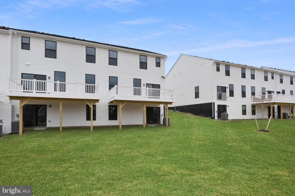 46 ROSEMARY WAY Mount Laurel, NJ 08054