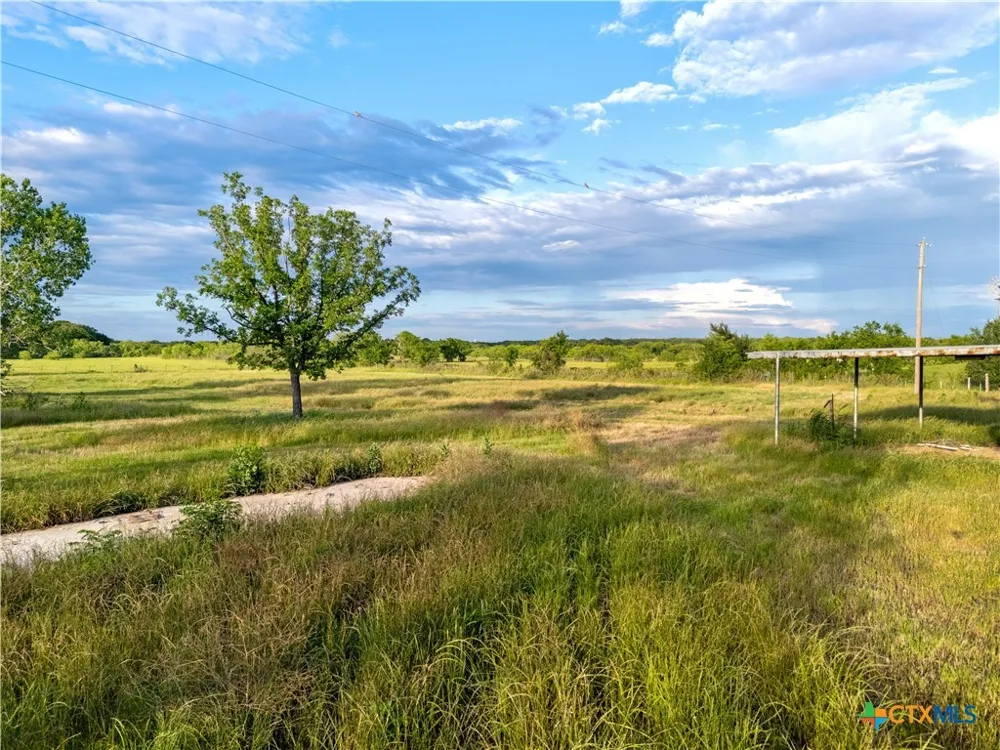 980 League Ranch Road Axtell, TX 76705