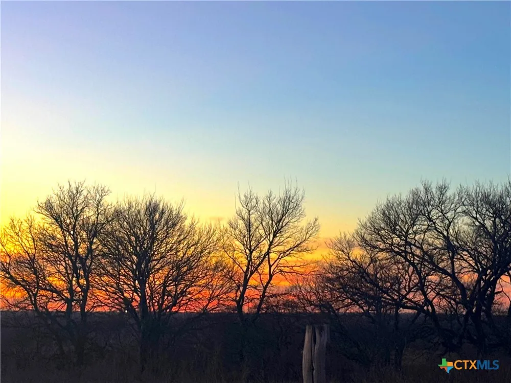980 League Ranch Road Axtell, TX 76705