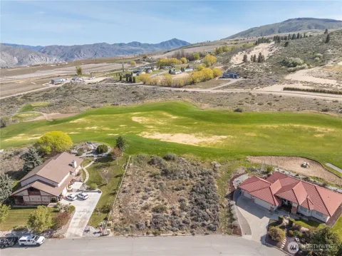 304 Desert View Place