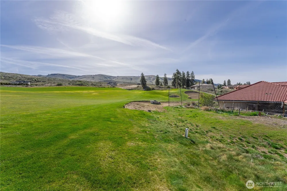 304 Desert View Place Orondo, WA 98843