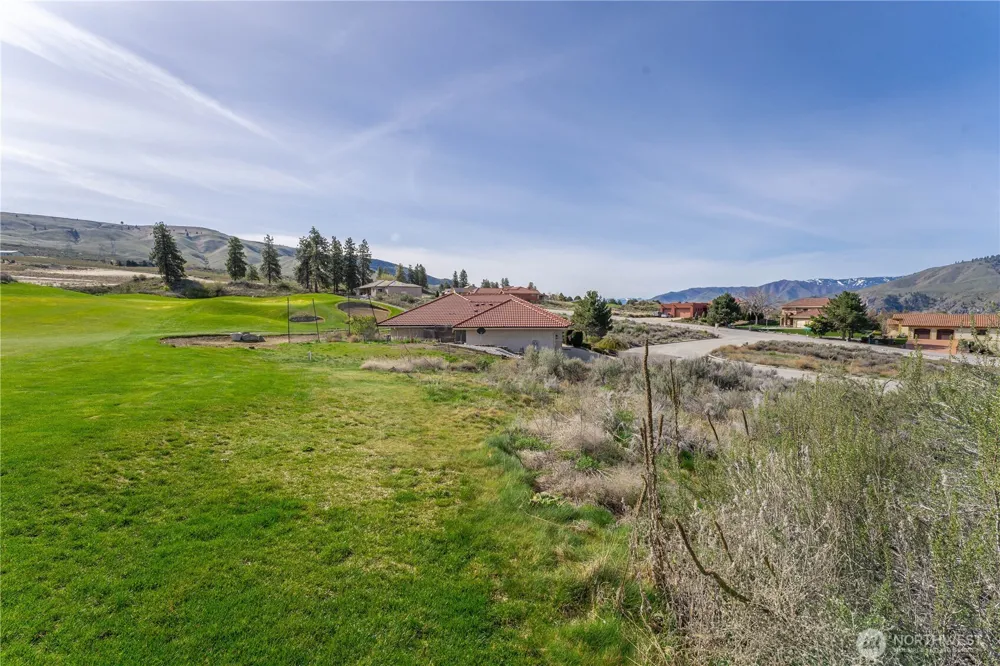 304 Desert View Place Orondo, WA 98843