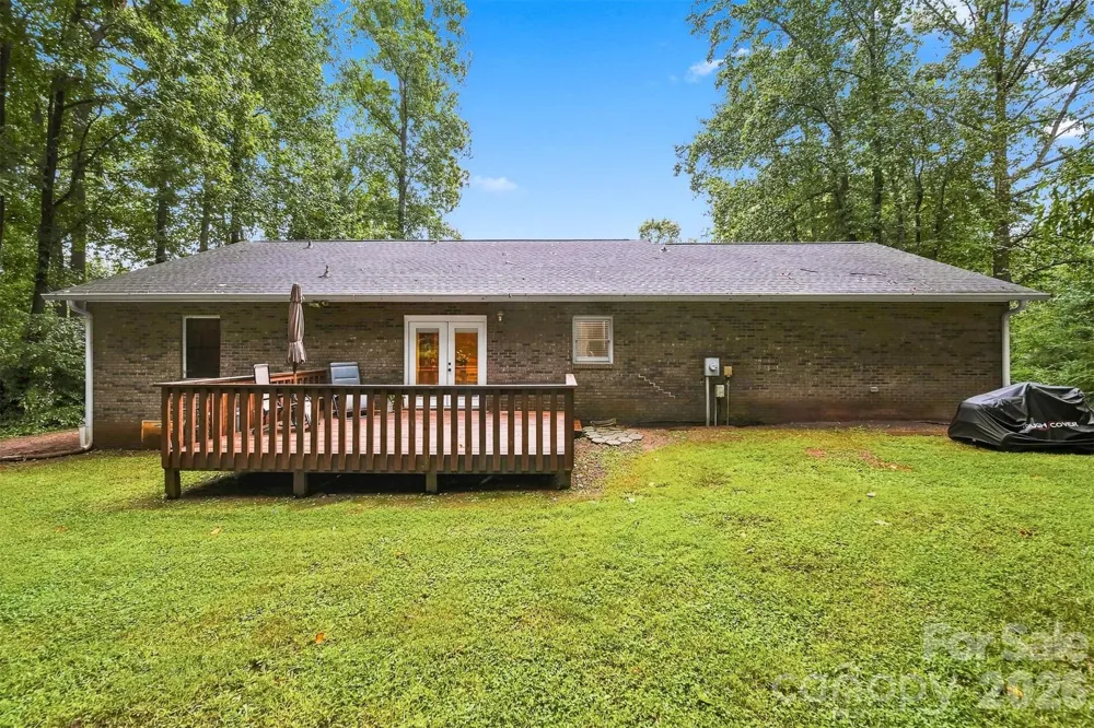 3933 MATTINGLY DRIVE Hickory, NC 28602