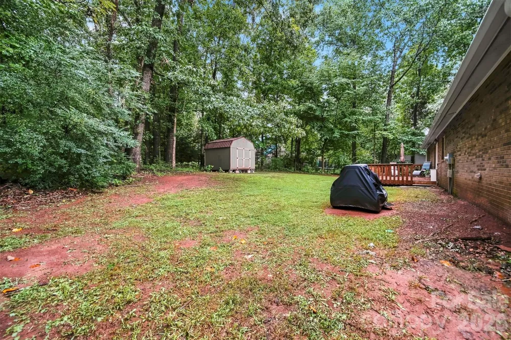 3933 MATTINGLY DRIVE Hickory, NC 28602