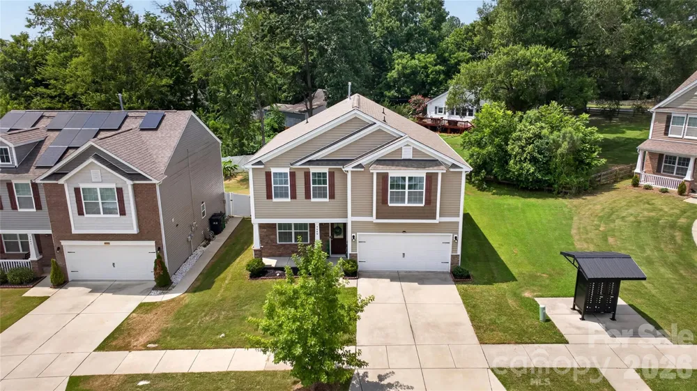5040 Deisy May Lane Matthews, NC 28105