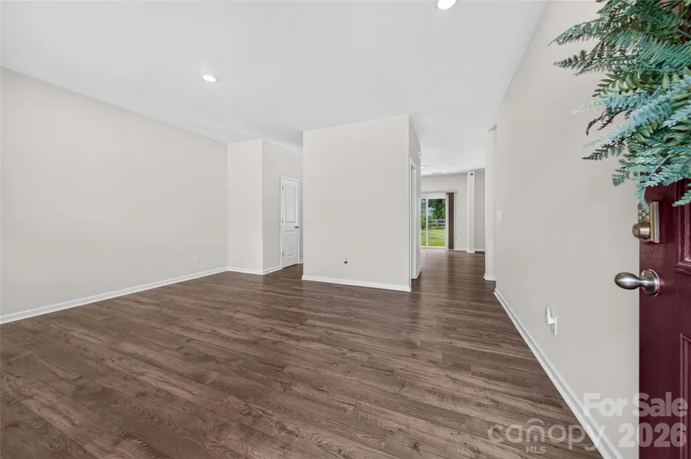 5040 Deisy May Lane Matthews, NC 28105