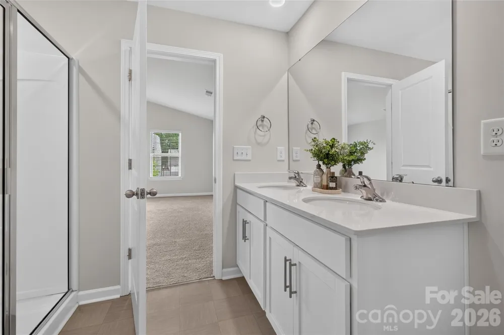 5040 Deisy May Lane Matthews, NC 28105