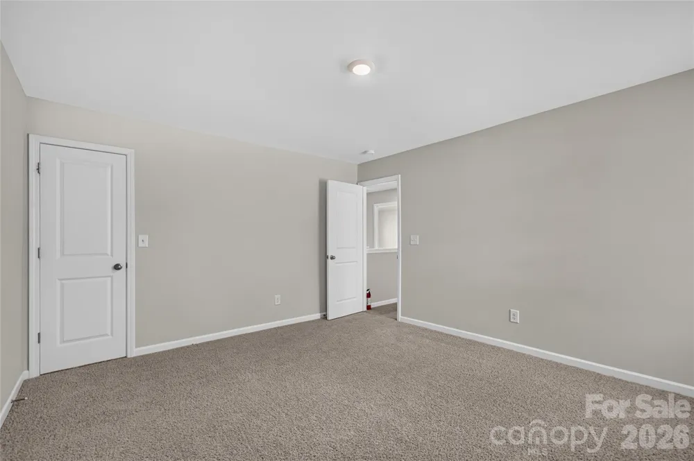 5040 Deisy May Lane Matthews, NC 28105