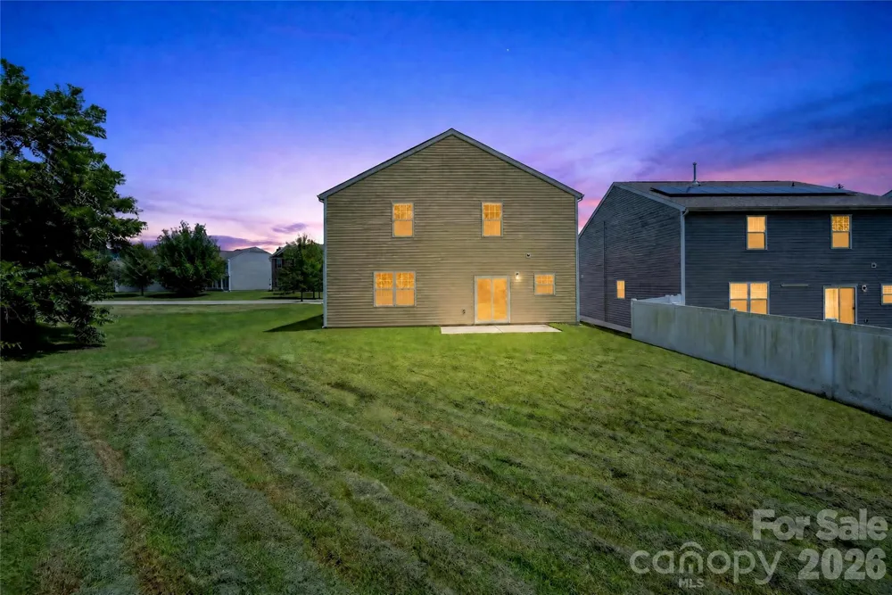 5040 Deisy May Lane Matthews, NC 28105