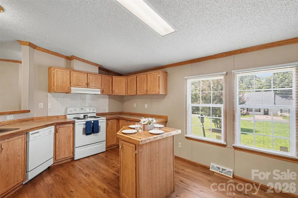 373 Laney Street Kannapolis, NC 28027