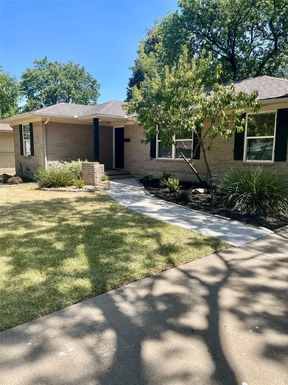 605 Devonshire Drive Richardson, TX 75080