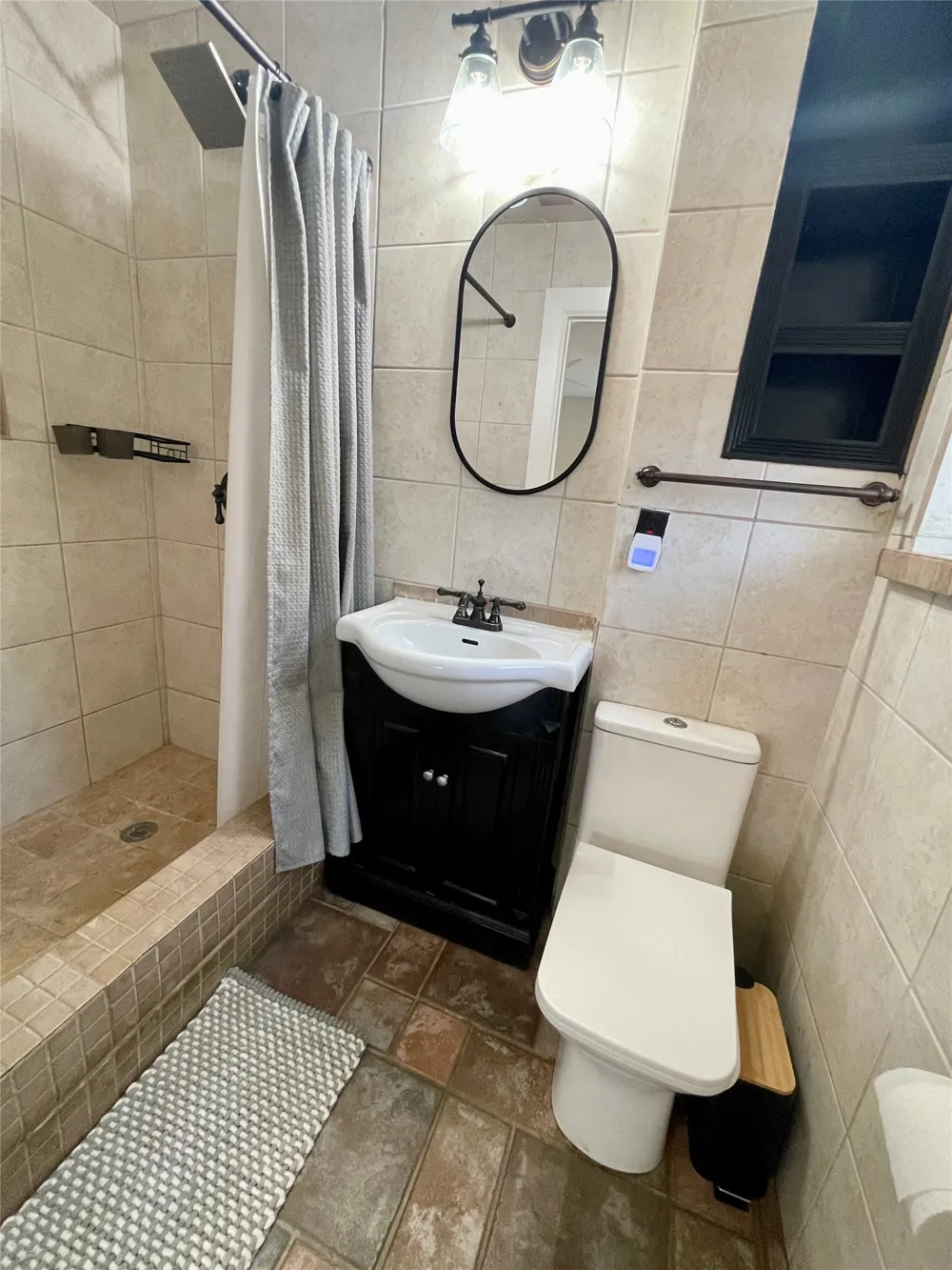 605 Devonshire Drive Richardson, TX 75080