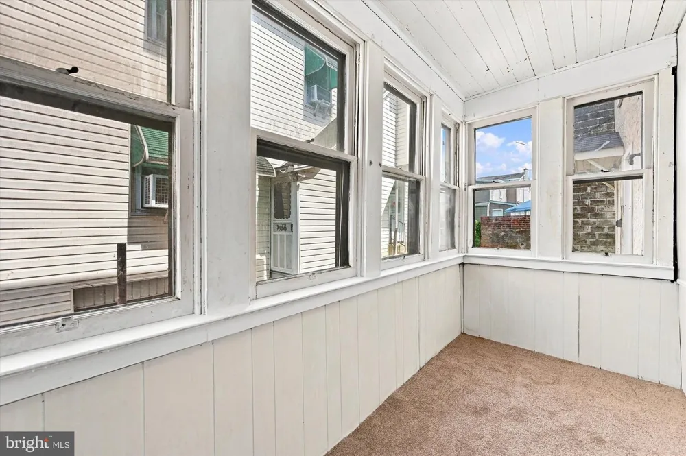 35 MARSHALL AVENUE Marcus Hook, PA 19061