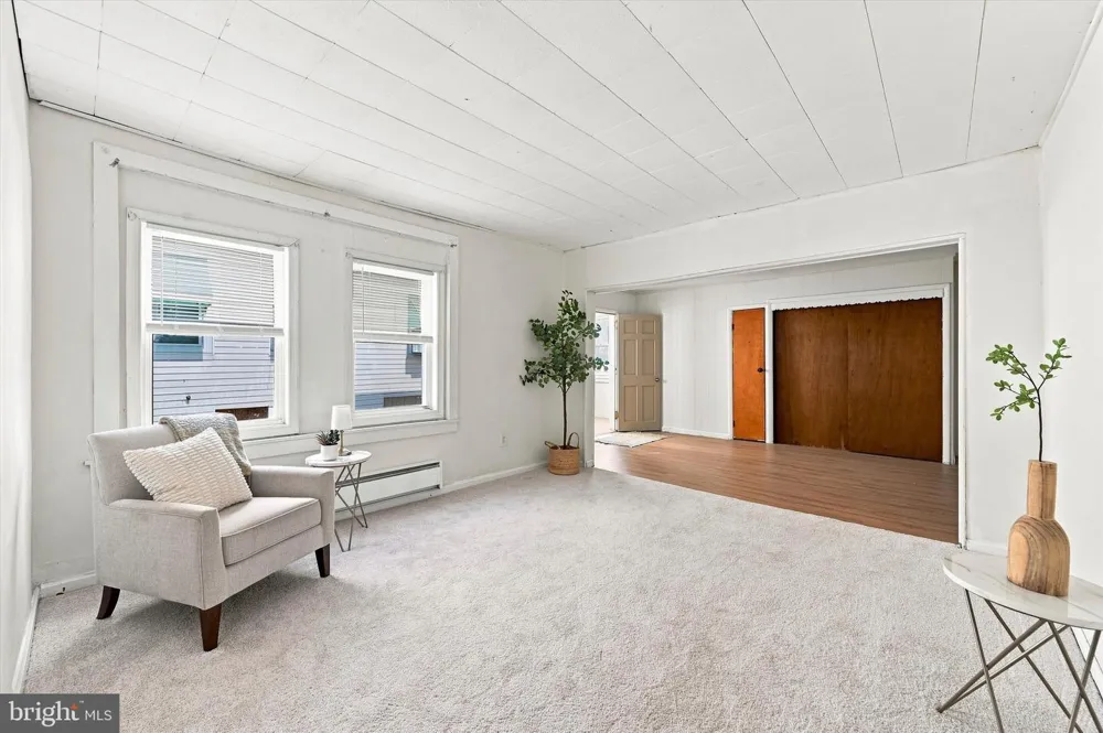 35 MARSHALL AVENUE Marcus Hook, PA 19061