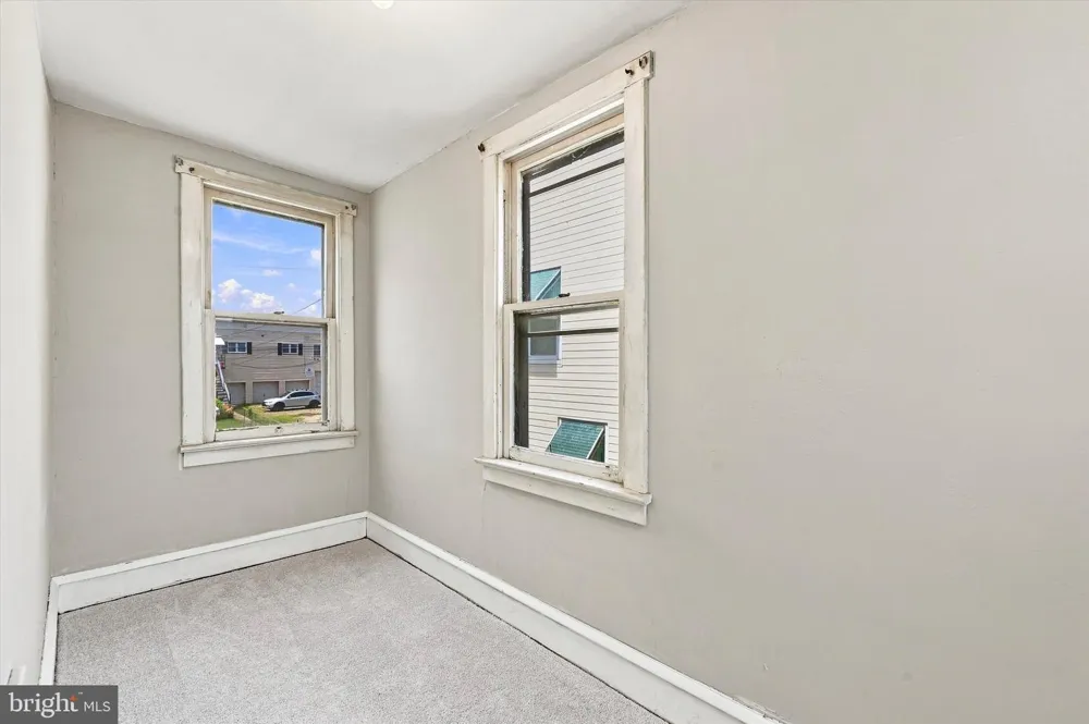 35 MARSHALL AVENUE Marcus Hook, PA 19061