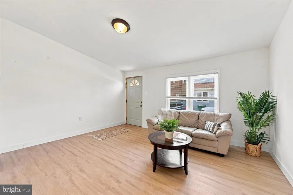 35 MARSHALL AVENUE Marcus Hook, PA 19061