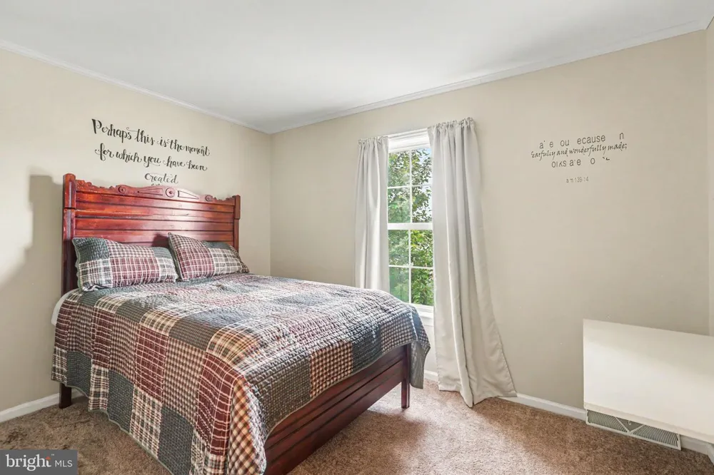470 OAK LANE Palmyra, PA 17078