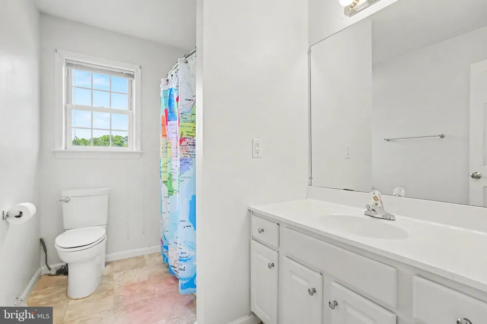470 OAK LANE Palmyra, PA 17078