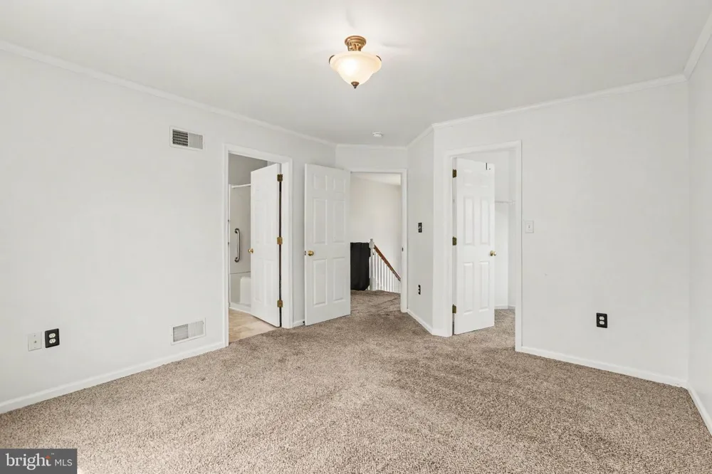 470 OAK LANE Palmyra, PA 17078