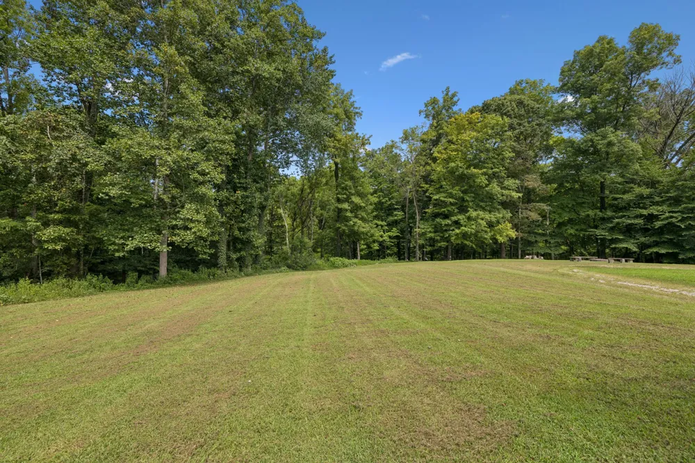 2300 Lee Rd Spring Hill, TN 37174