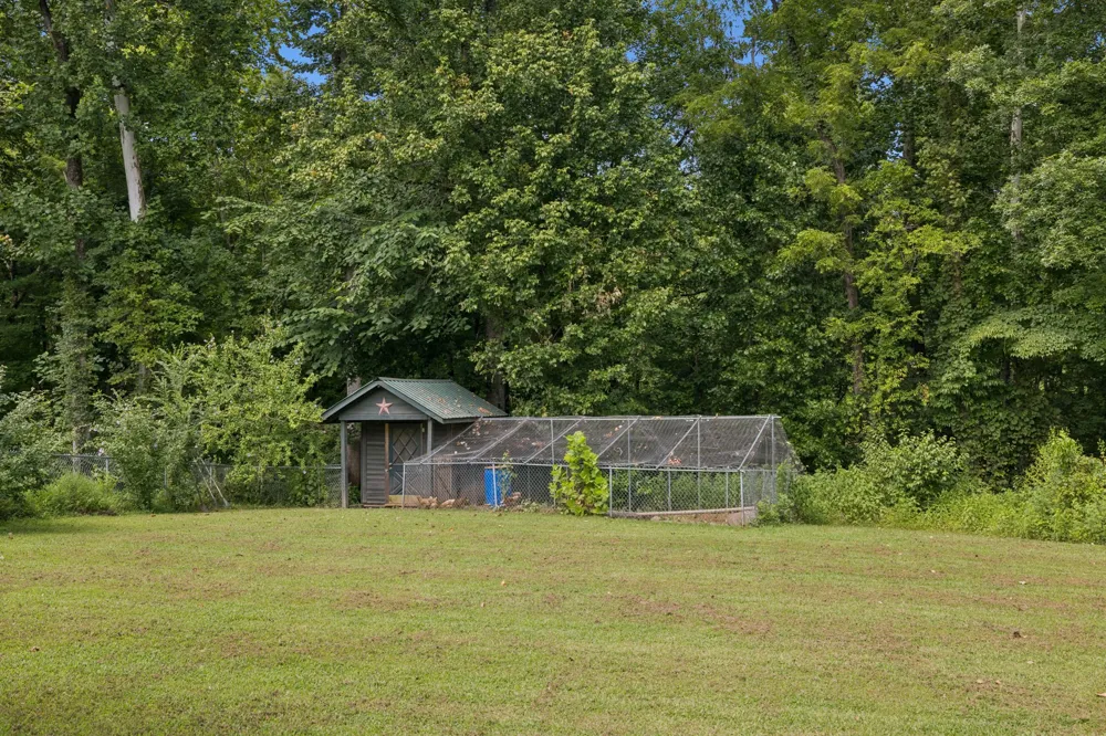 2300 Lee Rd Spring Hill, TN 37174