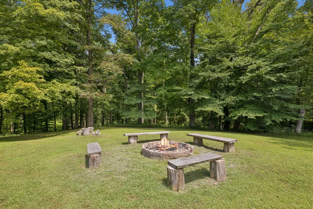 2300 Lee Rd Spring Hill, TN 37174