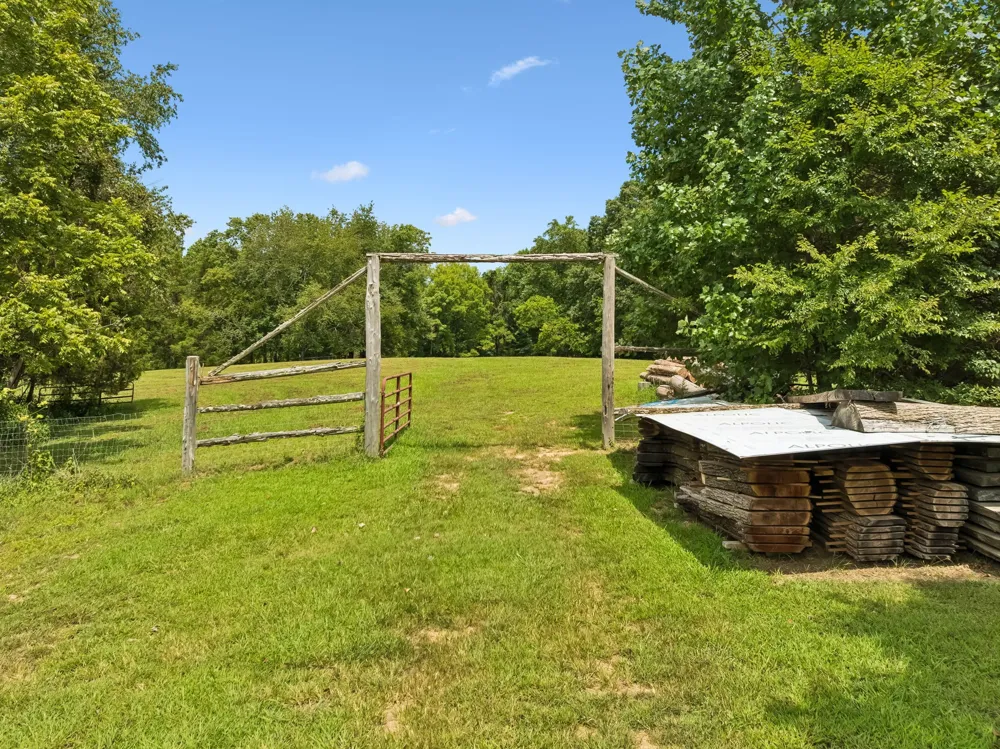 2300 Lee Rd Spring Hill, TN 37174