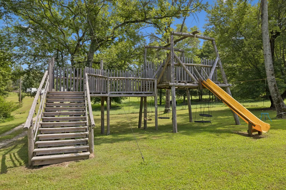 2300 Lee Rd Spring Hill, TN 37174