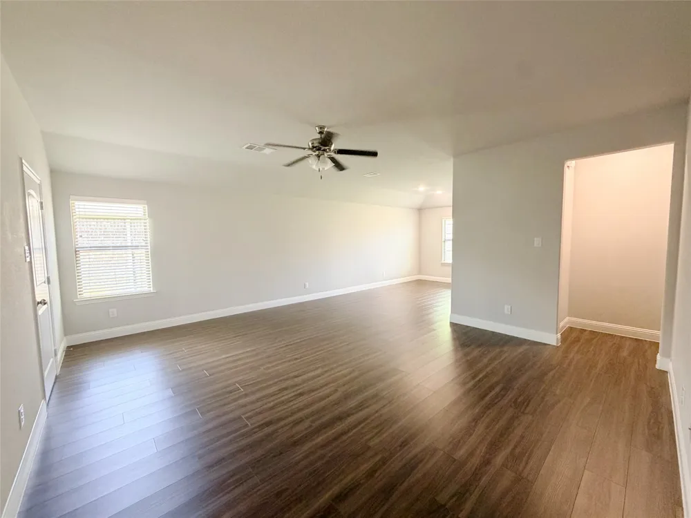 6423 Graceland Drive Greenville, TX 75402