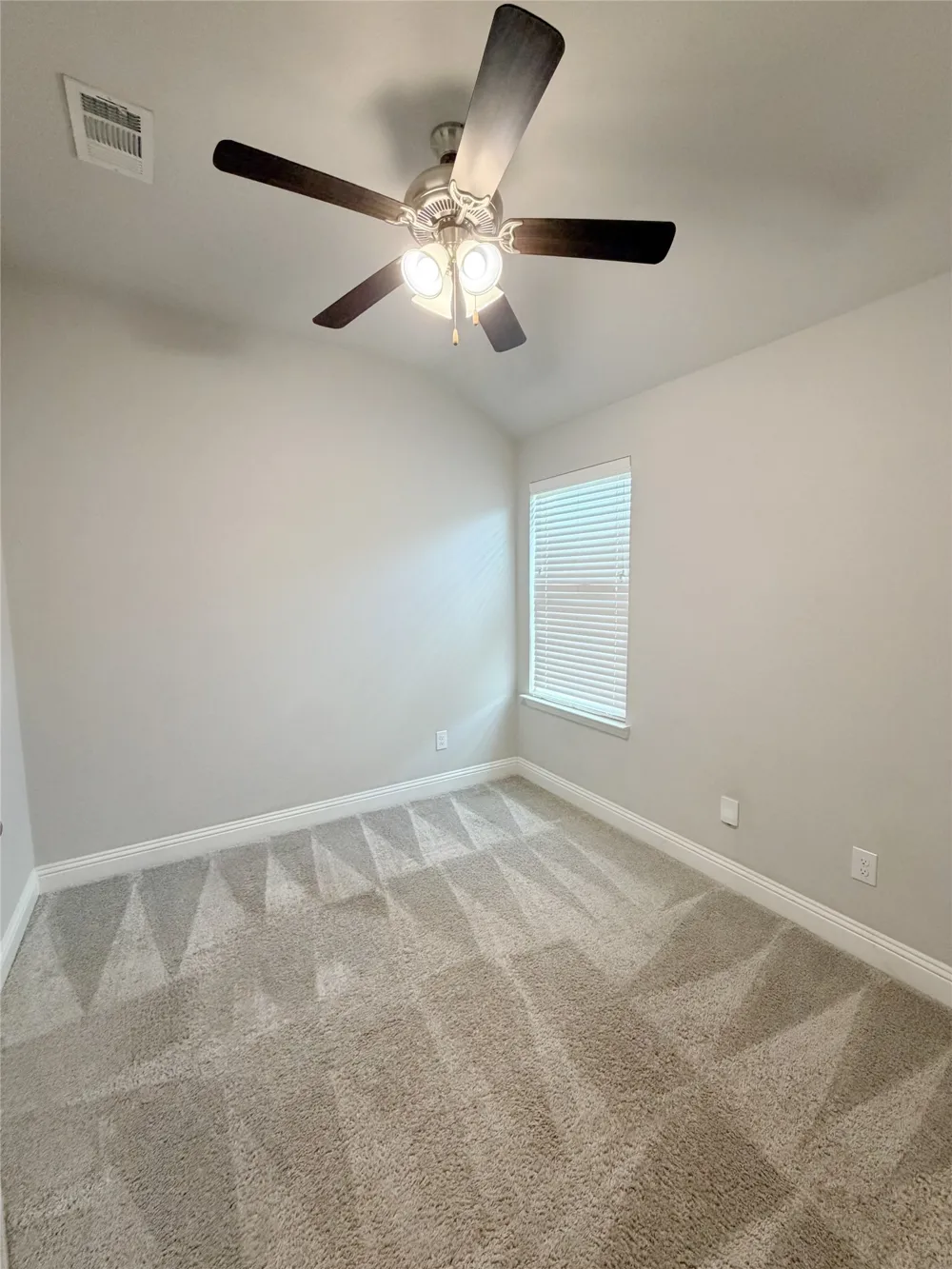6423 Graceland Drive Greenville, TX 75402