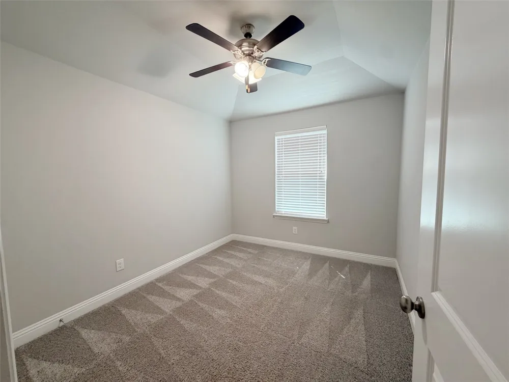 6423 Graceland Drive Greenville, TX 75402