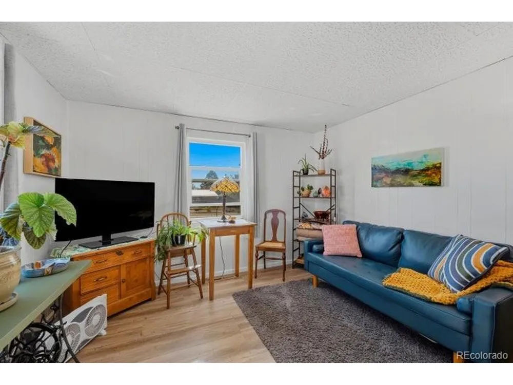 809 Montana Street #5 Walsenburg, CO 81089