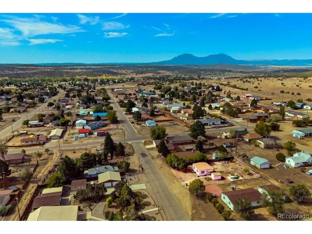 809 Montana Street #5 Walsenburg, CO 81089
