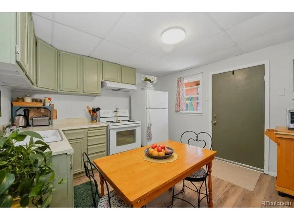 809 Montana Street #5 Walsenburg, CO 81089