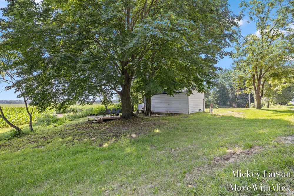 12960 Alger Road Grant, MI 49327