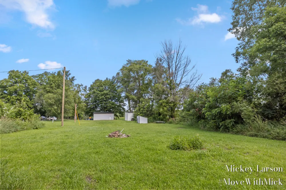 12960 Alger Road Grant, MI 49327