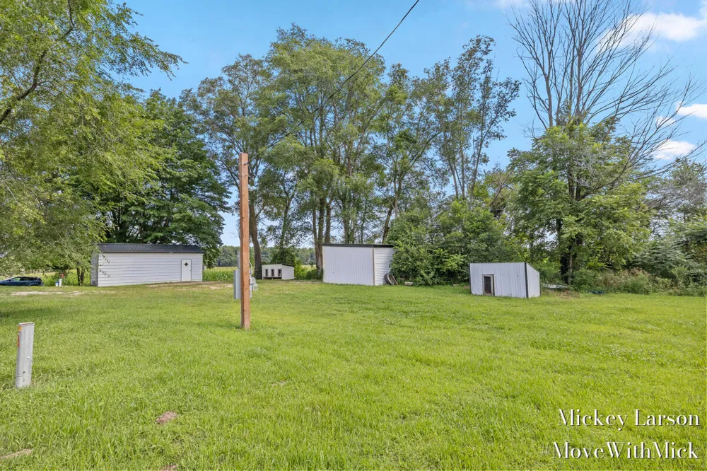 12960 Alger Road Grant, MI 49327