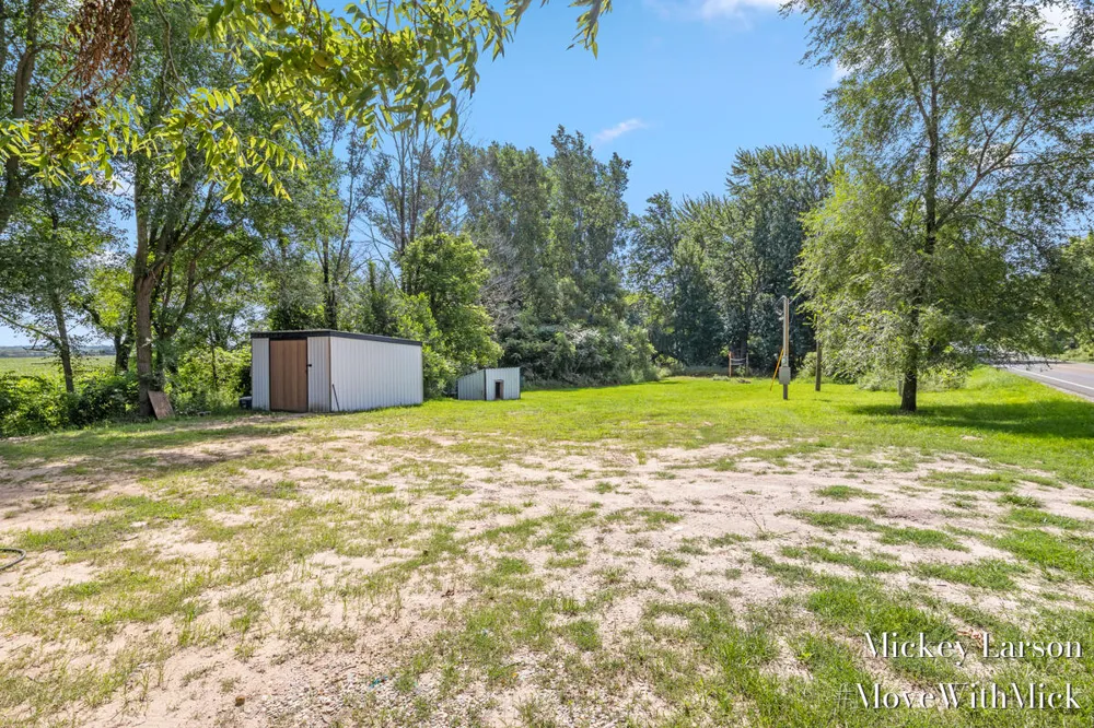 12960 Alger Road Grant, MI 49327
