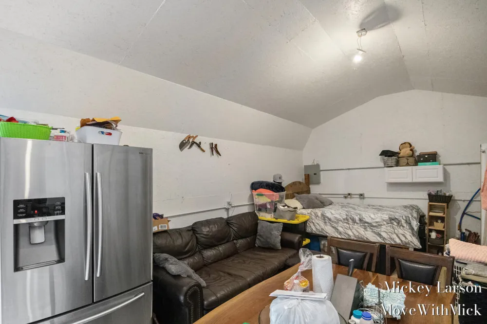 12960 Alger Road Grant, MI 49327