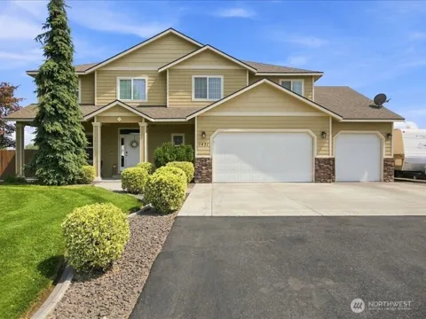 1421 Road 59
