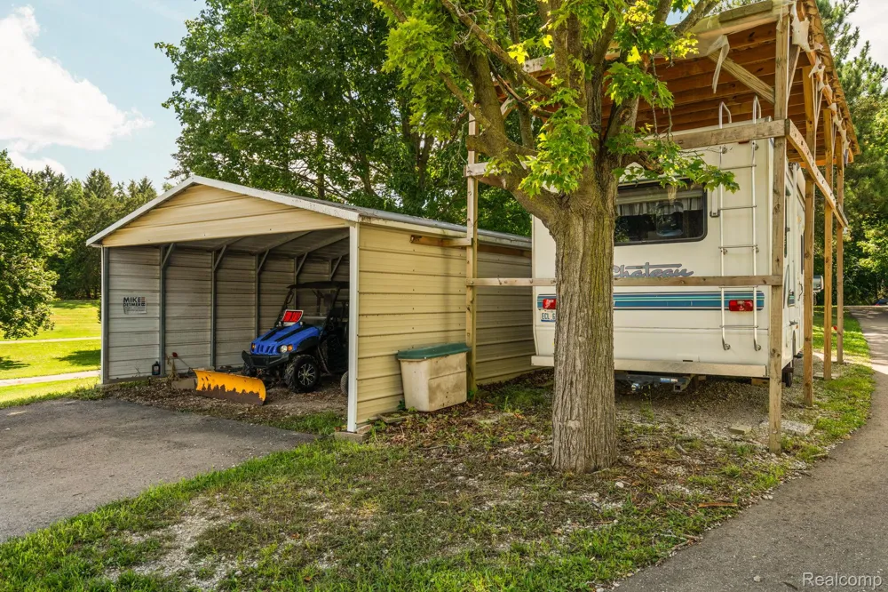5958 Bullard Road Hartland Township, MI 48430