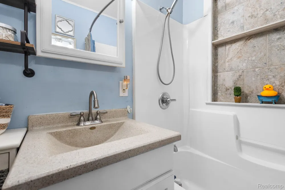 5958 Bullard Road Hartland Township, MI 48430