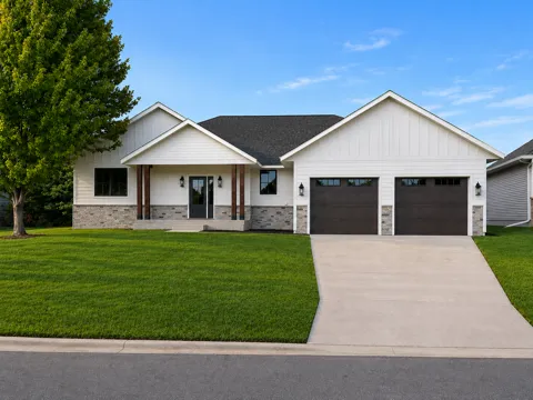 1215 Moor Stone Drive NE